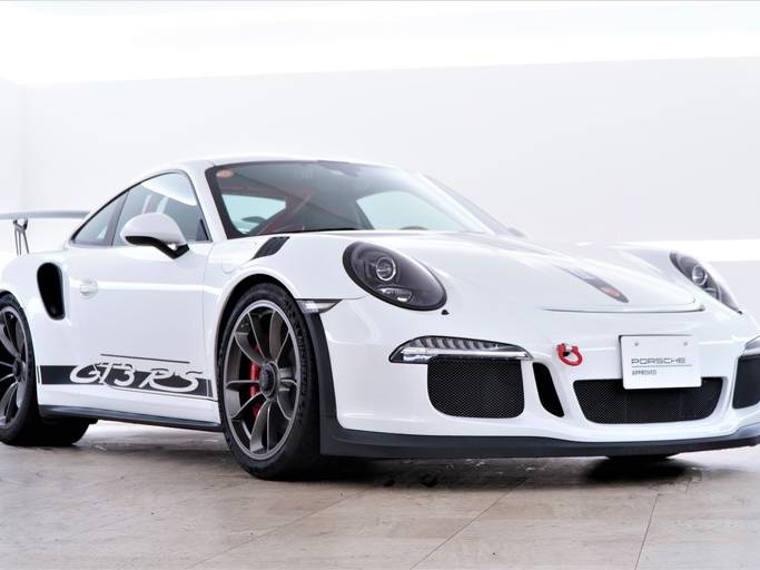 Porsche 911 Gt3 Rs の中古車を Pc横浜青葉 認定中古車センターで購入
