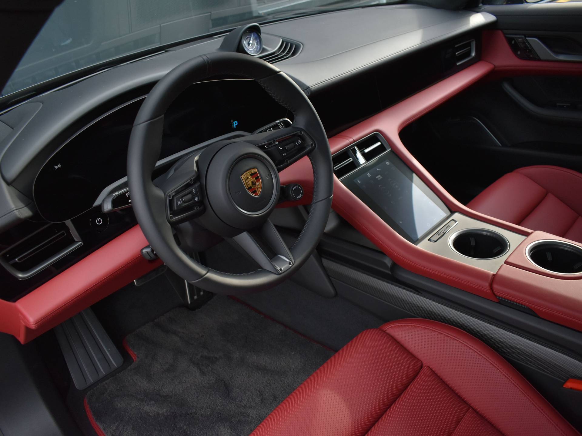 Поиск новых автомобилей