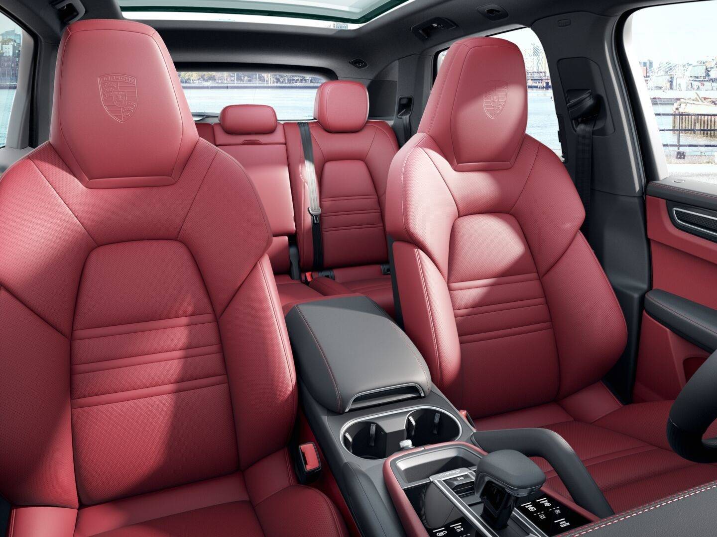 Купить новый Porsche 2022 Porsche Cayenne в Порше Центр Ленинский