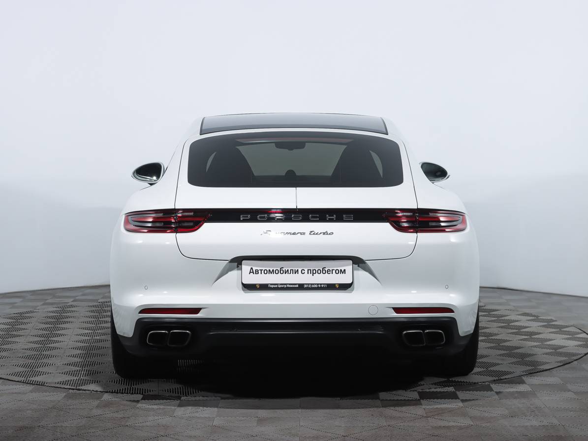 Купить Porsche 2018 Porsche Panamera Turbo с пробегом в Порше Центр ...